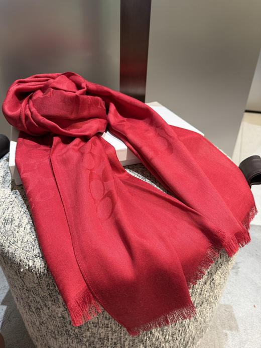 秋冬特惠💰320 蔻驰经典款围巾/大披肩 商品图4