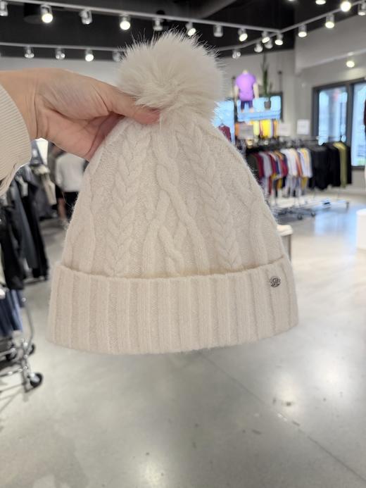 到手价499元 Lulu女士羊驼毛毛球帽 质感非标好 摸起来非常软糯  搭配可爱毛球 戴上去少女感十足美国代购，无中文标签，介意慎拍 商品图8