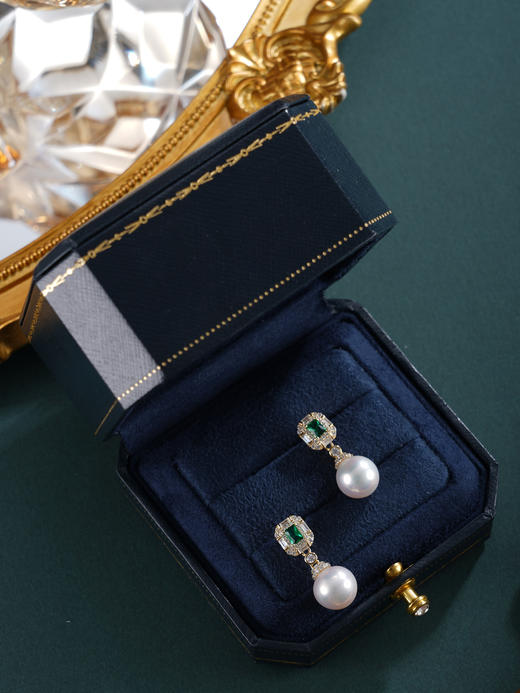 子佩集【闪耀人生】银S925珍珠惜王妃耳钉【E4007-1】10mm珠双色绿方块2601 商品图4