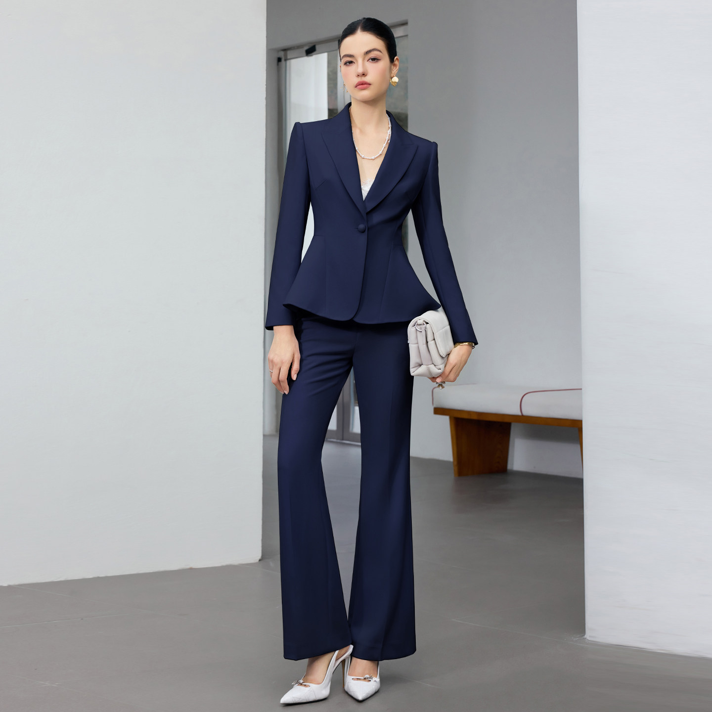 IWY/商务风藏青色西装套装女高端职业正装收腰微喇裤通勤工作服25CP916