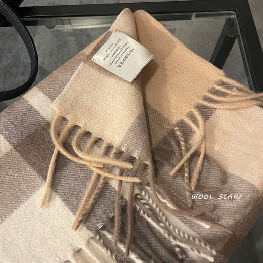 【羊羔毛材质❗️配色简约耐看】精选澳洲纯羊毛格子围巾男女百搭经典英伦羊绒保暖秋冬季学生围脖。jc 商品图1