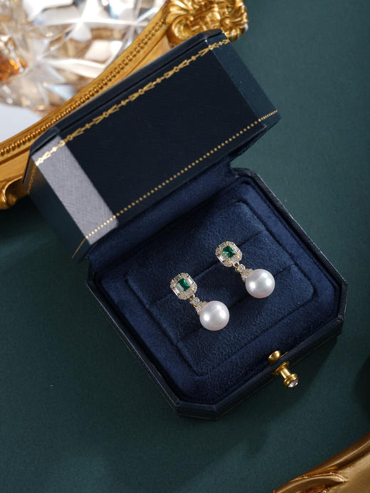 子佩集【闪耀人生】银S925珍珠惜王妃耳钉【E4007-1】10mm珠双色绿方块2601 商品图10
