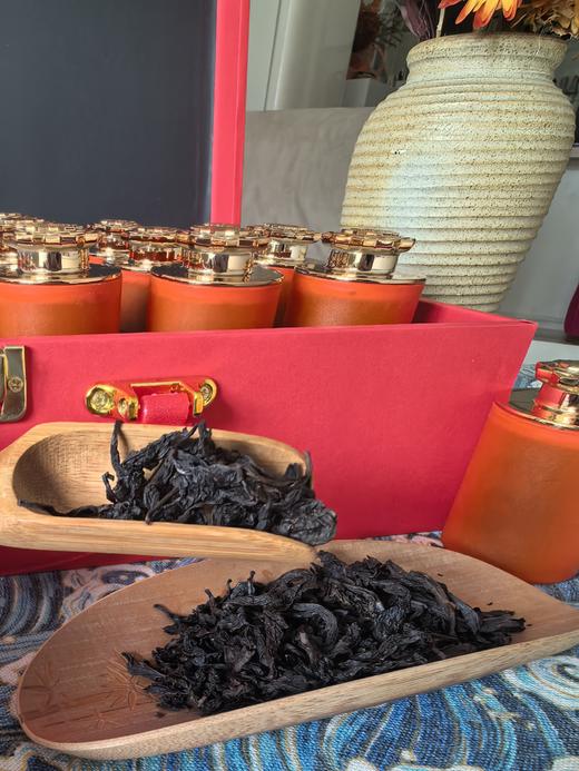 新春贺礼手提式大红袍茶叶礼盒 商品图5