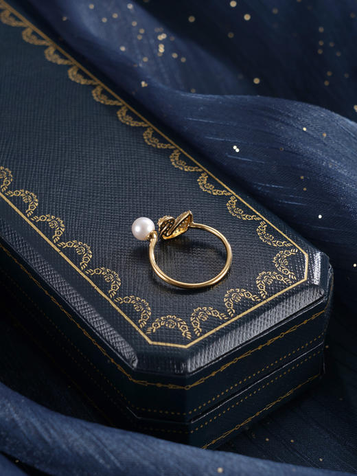 子佩集【天鹅之恋】银S925珍珠惜王妃戒指【R1574】5mm珠镀金天鹅2601 商品图5