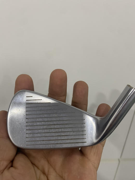 正品二手泰勒梅经典790二代杆头（8铁杆面凹陷.送R7的8铁包括杆身） 商品图6