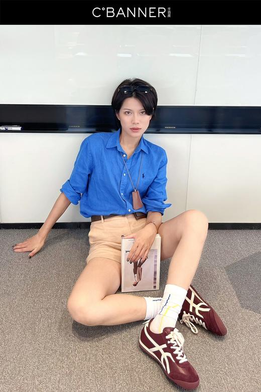 千百度秋季新品运动德训女鞋A25498801 商品图0