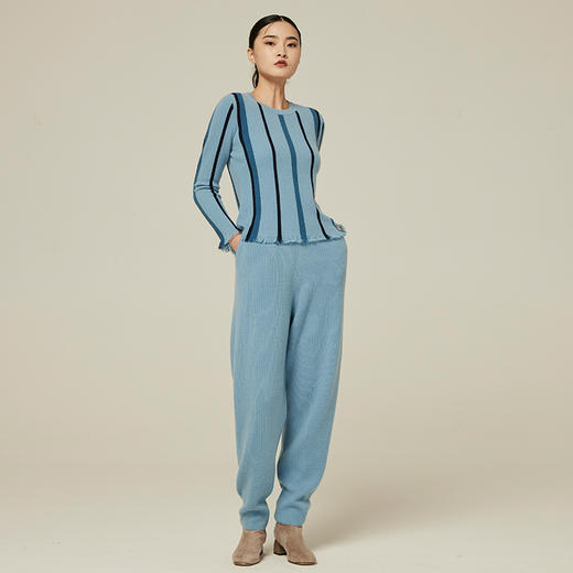 圆领竖撞色羊绒上衣 SJF94W362A 商品图1