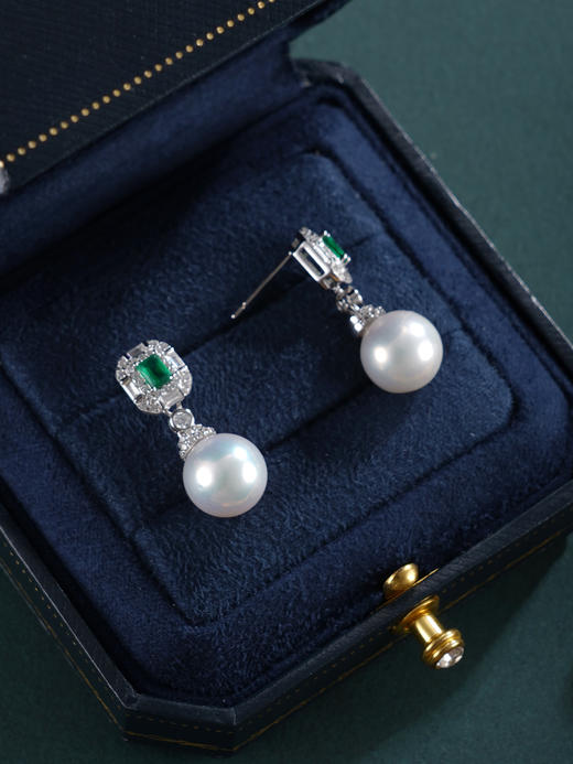 子佩集【闪耀人生】银S925珍珠惜王妃耳钉【E4007-1】10mm珠双色绿方块2601 商品图6