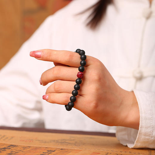 【祈愿吉品】药柏莲花沉香朱砂男女手链 商品图1