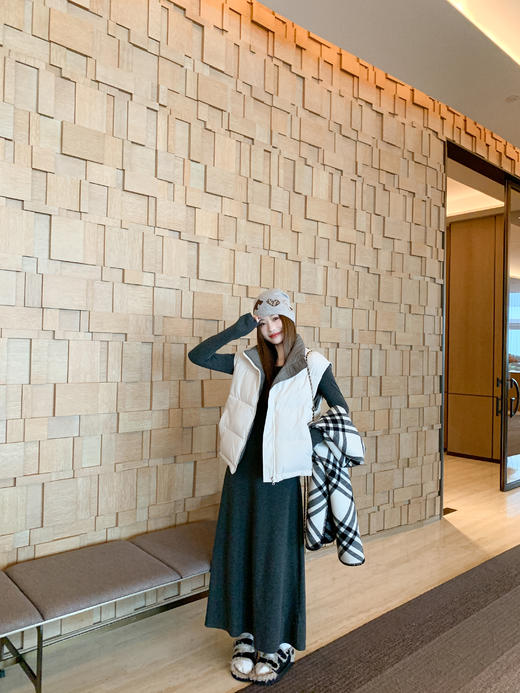 <曾小咸推荐>现货秒杀 ！微信超特价！韩系双面穿马甲背心 日常299.99 立减200 秒杀99.99！！休闲裤 秒杀89.99！！ 商品图13