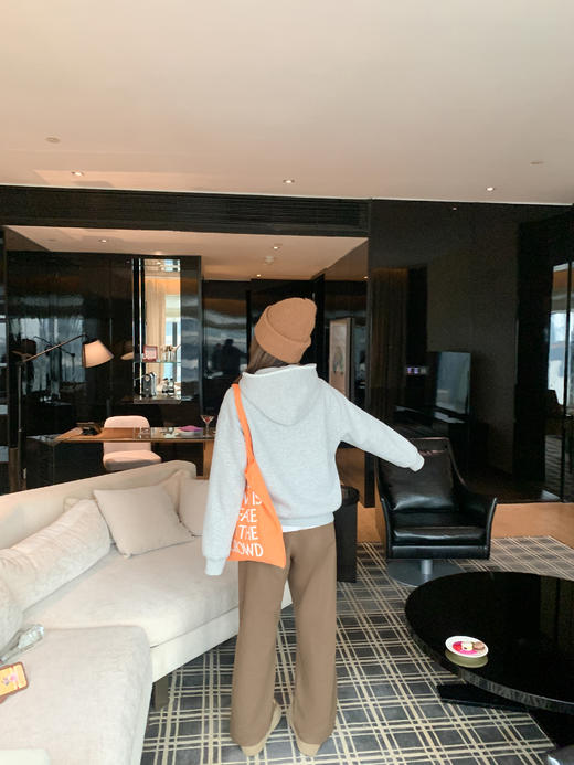 <曾小咸推荐>现货秒杀 ！微信超特价！韩系绣花加绒连帽卫衣 日常229.99 立减140 秒杀89.99！！ 商品图8