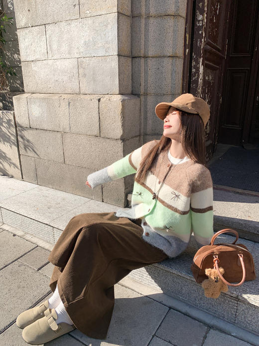 <曾小咸推荐>现货秒杀 ！微信超特价！ 撞色条纹蝴蝶结毛衣 日常219.99 立减130 秒杀89.99！！ 商品图6