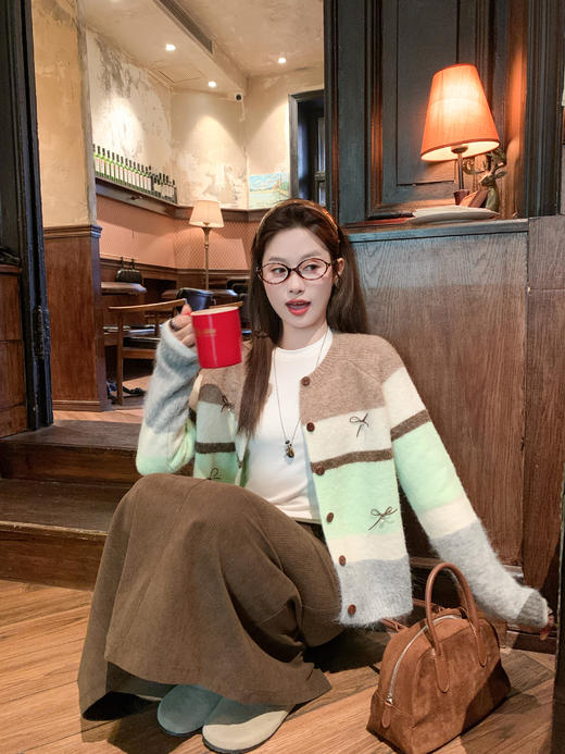 <曾小咸推荐>现货秒杀 ！微信超特价！ 撞色条纹蝴蝶结毛衣 日常219.99 立减130 秒杀89.99！！ 商品图13