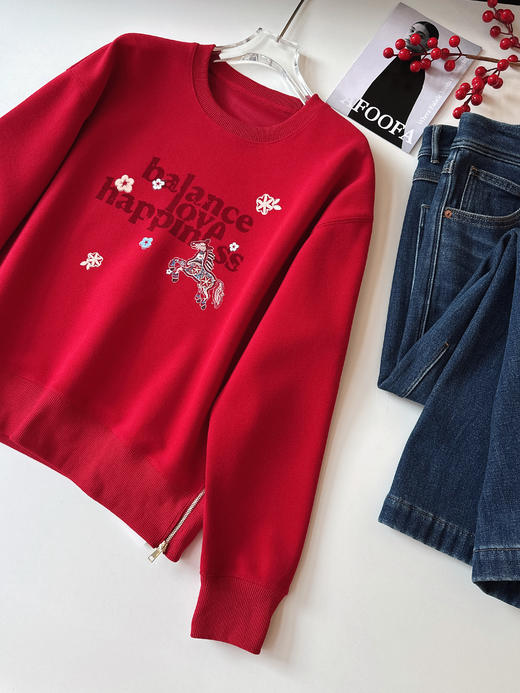 EP雅莹新年红色马到成功刺绣卫衣 商品图9