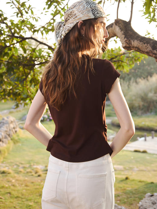 OLrain欧芮儿2026夏季咖色T恤修身收腰显瘦上衣 商品图4