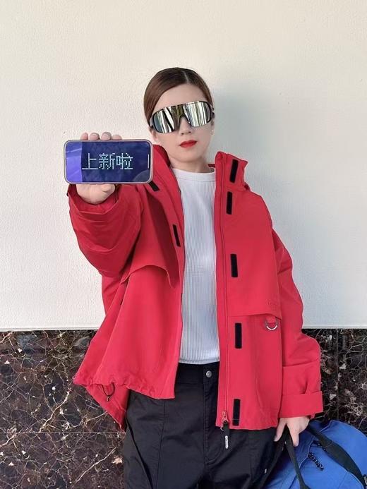 【春上新】【玫瑰故事同款】【5折】6楼OUTDOOR新款防风防水套绒冲锋衣 吊牌价1699折后价849 商品图1