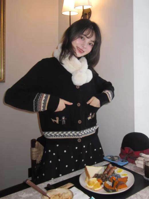 浮生八记/25D266/“女骑士与小马”费尔岛羊毛手工提花圆领开衫 商品图4