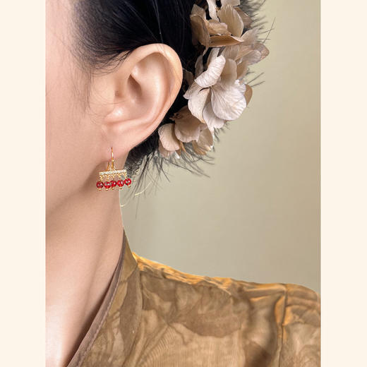 【赤红流苏耳坠】复古新中式天然石串珠耳环 手工设计款国风油画感气质耳饰 商品图1