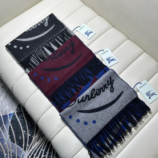 秋冬特惠💰260 巴宝莉围巾【马年福利】新款战马羊毛围巾特别飒的一款，男女同款 商品图4