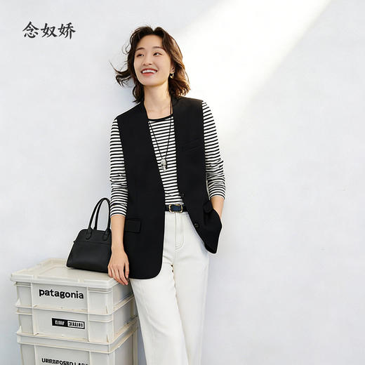 【商场同款】CNI5859 “ 两色西装马甲 ” 宽松无领马甲 干练有型有气场 显瘦包容 商品图4