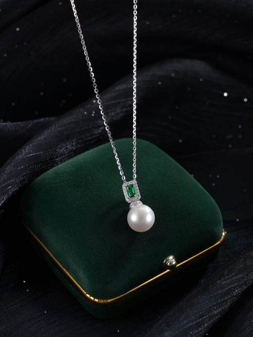 子佩集【珍情不渝】银S925珍珠惜王妃吊坠【P2864】10mm珠双色绿方块（不含链）2601 商品图3