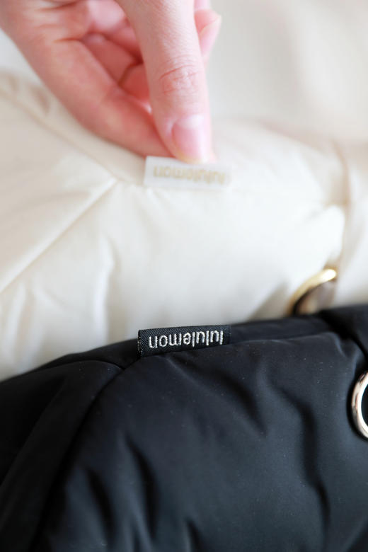 瑜伽手提单肩包，重工小标绣花。3L可调节肩带运动背包女E011588 商品图13