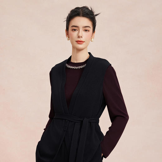 RE401斯尔丽26新款小香风V领马甲外套+打底衫+直筒长裤免搭配三件套装 商品图9