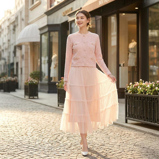 「自」全新升级【铂金会员514/天猫699/差价185】(99343)洛诗琳2026春季法式高级感小香风开衫高腰网纱半身裙两件套 商品图3