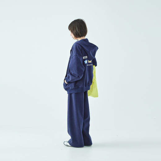 藏青色上衣预售3.21发 棵初2026年春季新款亲子中大女童撞色印花休闲开衫式卫衣卫裤套装 商品图4