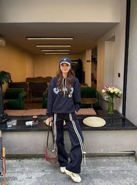 【春上新】【8折】6楼卡帕Kappa运动长裤女新款条纹蝴蝶结宽松阔腿裤工装长裤K0G22AX01吊牌价699现价559