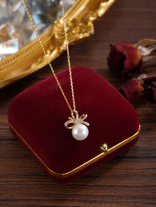 子佩集【华彩结缘】银S925珍珠惜王妃套链【P2083】9.5mm珠镀金丝带花朵2601 商品图1