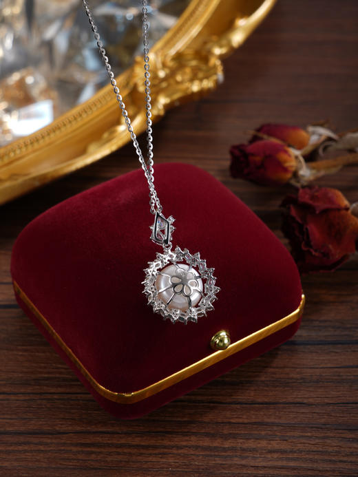 子佩集【缪斯光环】银S925珍珠惜王妃套链【P2571A】12mm珠双色太阳花2601 商品图6