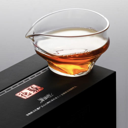 骏德茶业 武夷山红茶茶叶桐木关正山小种 高山老枞单瓷罐 50克礼盒装 商品图3