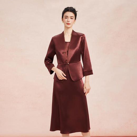 RE802斯尔丽26春季新款无袖连衣裙搭悬垂V领外套套装 商品图0