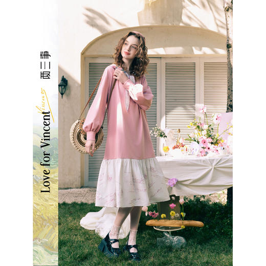 两三事梵高文艺落樱吹雪2026春新款印花绑带海军蓝拼布裙摆连衣裙 商品图0