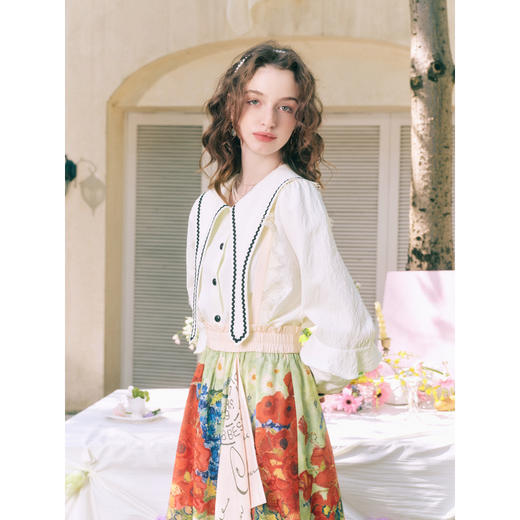 两三事 浮云月下 2026春季新款小清新波浪织带边大翻领灯笼袖衬衫 商品图1