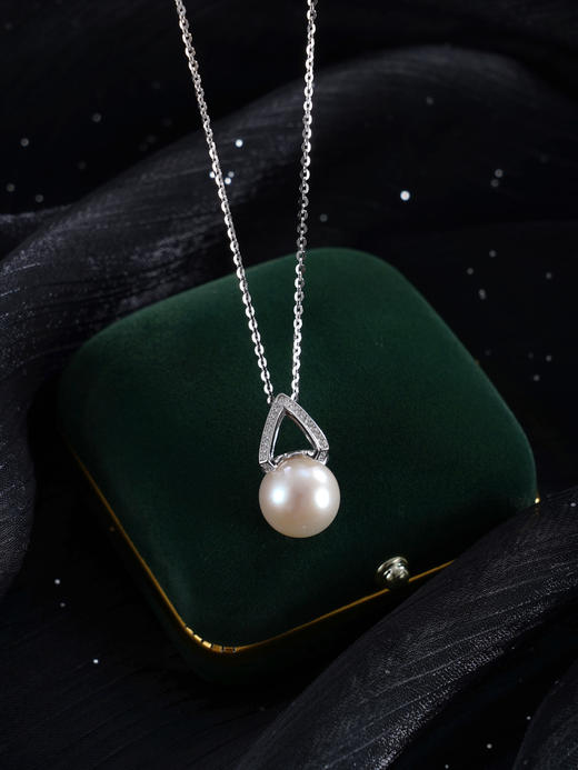 子佩集【绮梦芳华】银S925珍珠惜王妃套链【P2709】12mm珠双色三角2601 商品图2