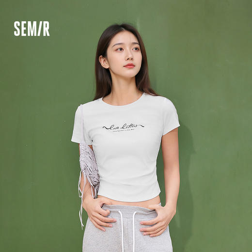 【99元任选2件】森马短袖T恤女夏季短款修身正肩字母印花衣服褶皱收腰小心机上衣 商品图0