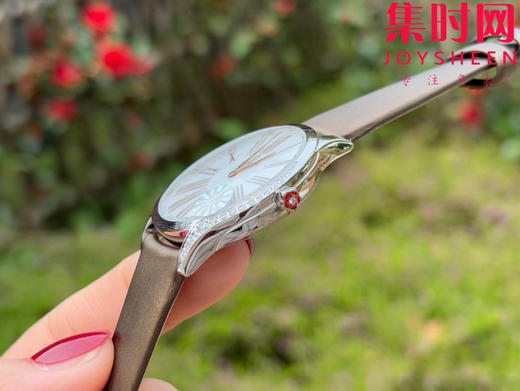 欧米茄 TA碟飞名典系列 蝶飞名典 女士腕表 商品图3