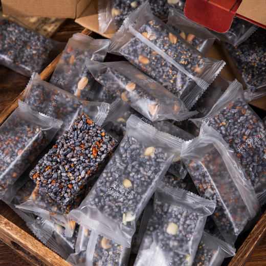 乾红食品乌米炒米糕 1000g礼盒装 原味花生/核桃/夏威夷果 商品图2