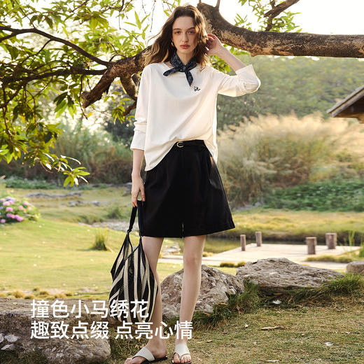 欧芮儿简约撞色小马绣花休闲长袖T恤女春季2026新款纯棉圆领上衣 商品图0