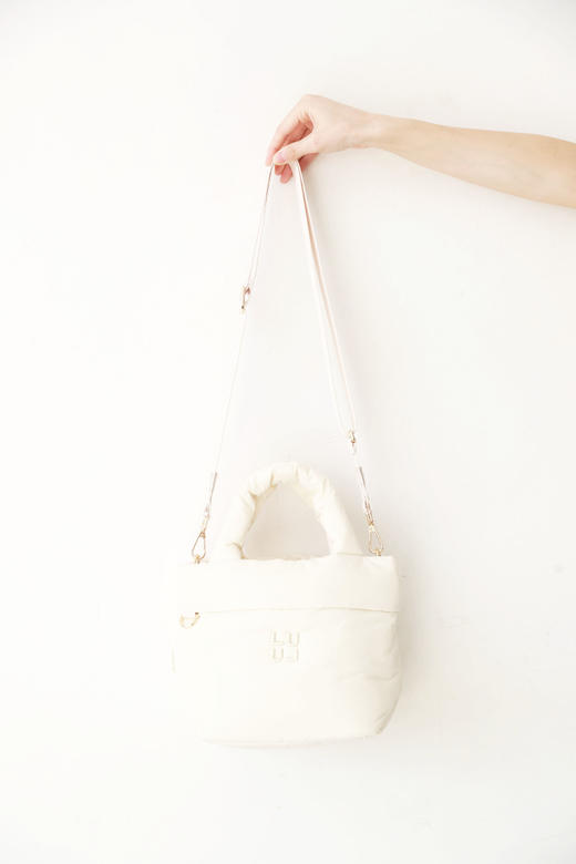 瑜伽手提单肩包，重工小标绣花。3L可调节肩带运动背包女E011588 商品图4