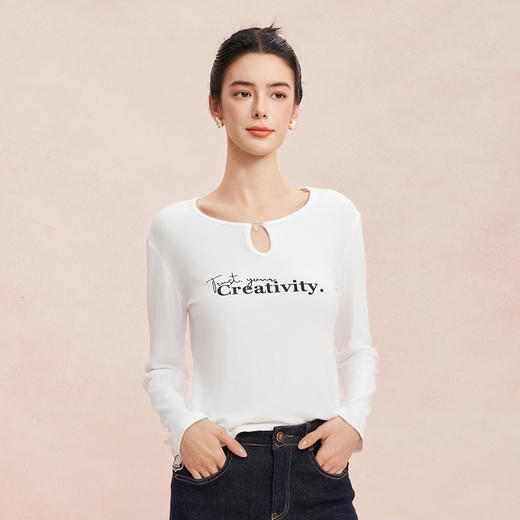 RE700斯尔丽2026新款春季长袖T恤简约百搭时尚可单穿可内搭字母T上衣 商品图2