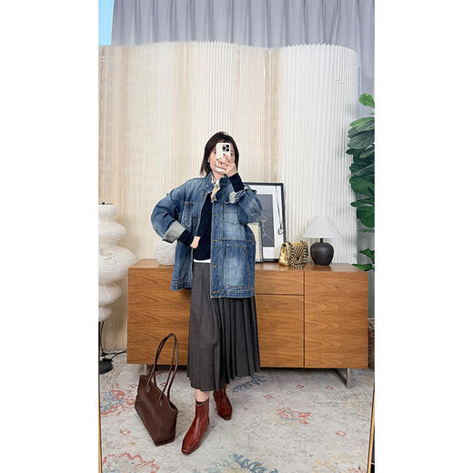 清醒独白Oversized蓝色牛仔外 经典巴恩风 小立领设计 复古洗水百搭 商品图3