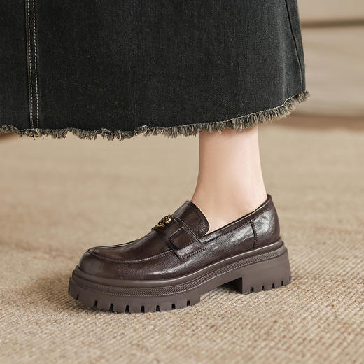 阿么手工女鞋英伦风厚底乐福鞋女增高百搭山茶花扣复古小皮鞋5CM 商品图1