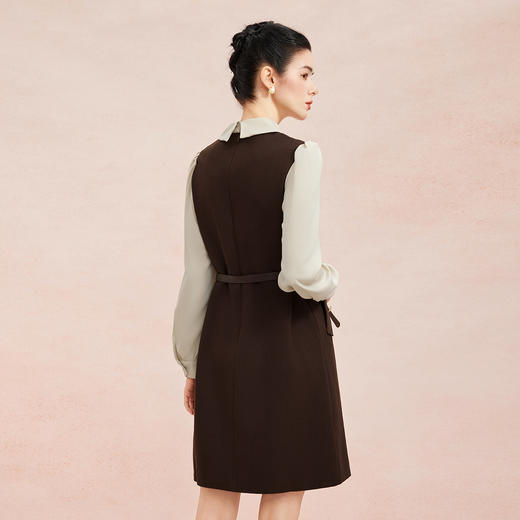 RE810斯尔丽26新款假两件式V型领马甲连衣裙搭配可爱衬衫H身形连衣群 商品图1