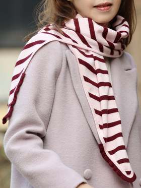 TYNVIE 条纹荷叶边三角羊绒羊毛围巾 - 紫/粉