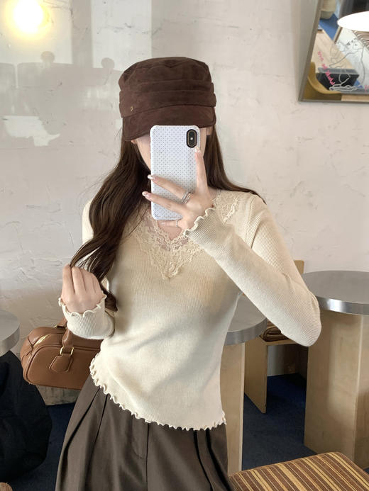 <曾小咸推荐> 蕾丝边拼接V领长袖 日常139/件 活动价89.99！【预售款，预计3-15天发货】 商品图5