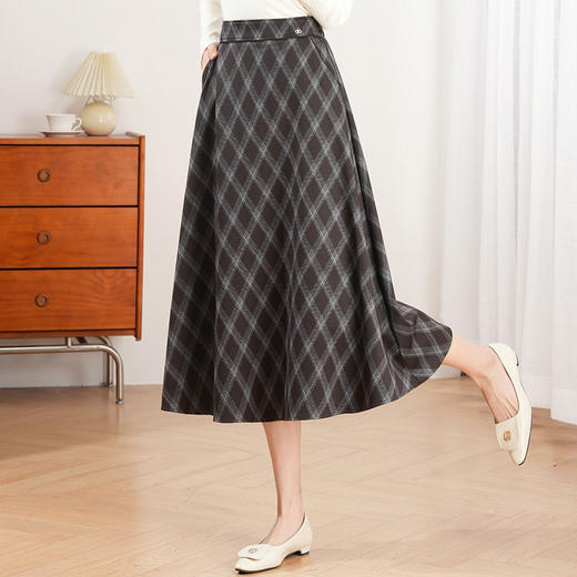 「自」全新升级【铂金会员137/天猫179/差价42】(12347)洛诗琳时尚格子半身裙2026春季新款高腰显瘦大摆A字裙 商品图1