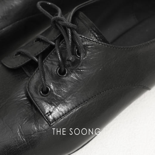 THESOONG"绑带尖头鞋"羊皮细腻肌理感浅口绑带尖头皮鞋HWXZ8453 商品图2